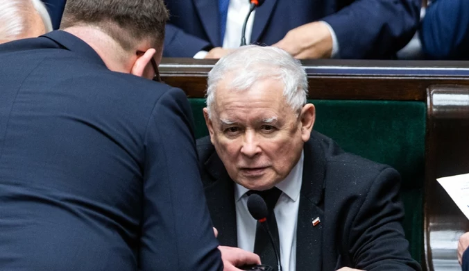 Kaczyński na emeryturę? Czarnek lub Jaki na jego miejsce?