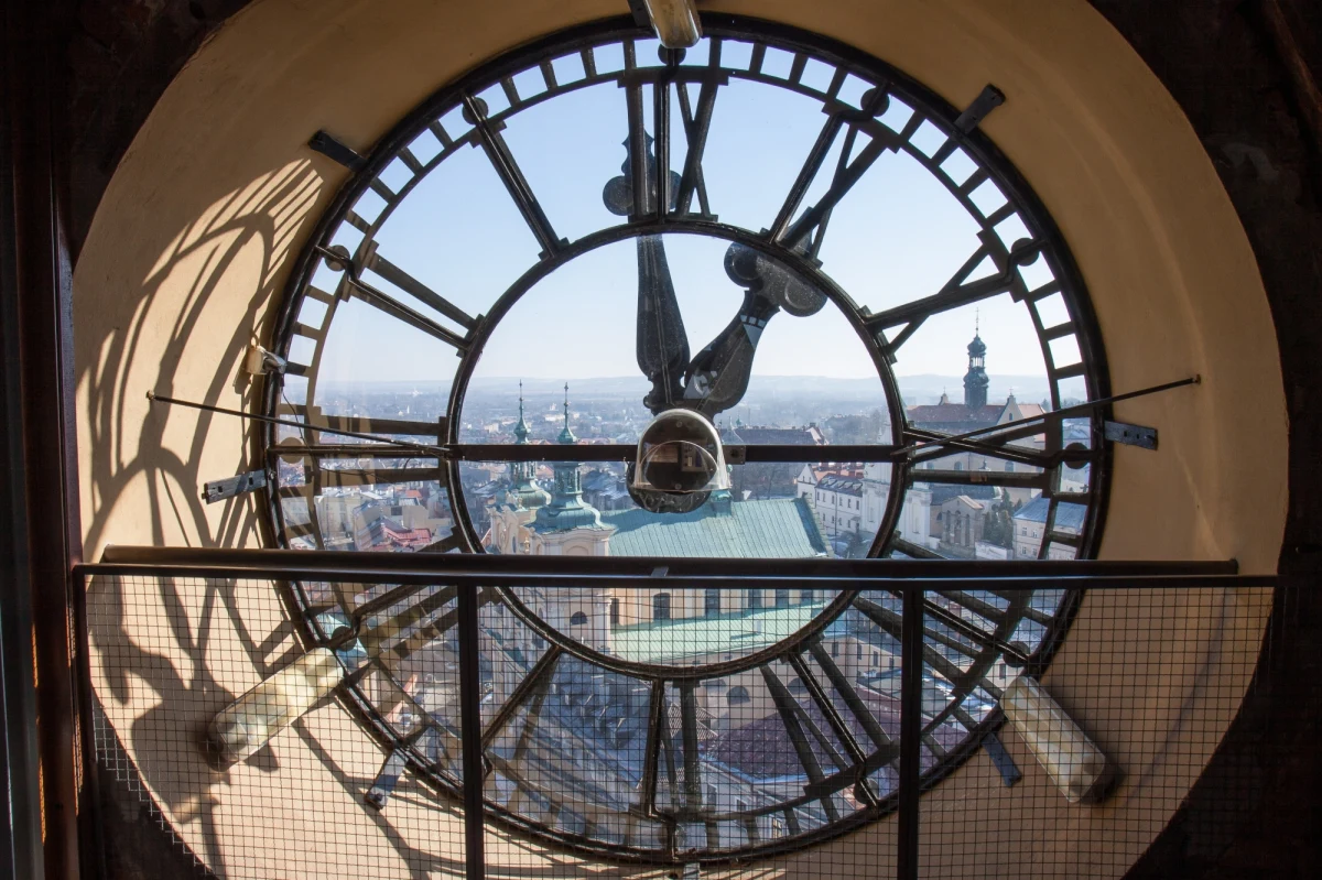 296 wniosków o wsparcie konserwacji zabytków wpłynęło do Wojewódzkiego Urzędu Ochrony Zabytków w Przemyślu. W tym roku na prace przeznaczone zostanie 9,3 mln złotych


