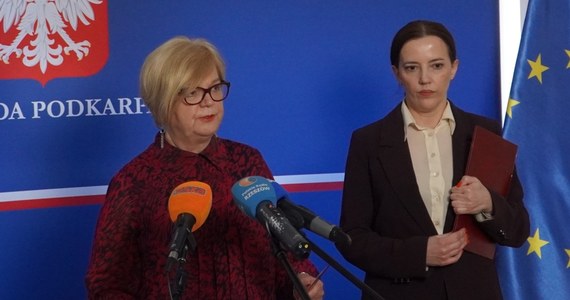 Podkarpacie otrzyma dodatkowe pieniądze na przewóz autobusowy. Przekazana przez Ministra Infrastruktury dotacja wynosi 5,1 mln zł. Pieniądze mają trafić na podkarpacki Fundusz Rozwoju Przewozów Autobusowych.​ W ramach pierwszego naboru na 2024 rok dopłaty uzyskało początkowo 46 organizatorów transportu, a ich łączna wartość to niemalże 80 mln zł.