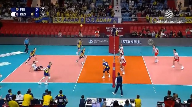 Fenerbahce PRL Stambuł - Asseco Resovia Rzeszów 0:3 (17:25, 14:25, 26:28)

 

Fenerbahce PRL Stambuł: Vahit Emre Savas, Drazen Luburic, Dick Kooy, Yiait Gulmezoglu, Murat Yenipazar, Mahdi Jelveh Ghaziani - Caner Dengin (libero) – Kaan Gurbuz, Caner Peksen, Hasan Yesilbudak (libero), Nikołaj Penczew, Mert Cuci.

 

Asseco Resovia Rzeszów: Karol Kłos, Stephen Boyer, Fabian Drzyzga, Yacine Louati, Bartłomiej Mordyl, Torey DeFalco - Michał Potera (libero) – Jakub Bucki, Klemen Cebulj, Jakub Lewandowski, Adrian Staszewski, Łukasz Kozub, Miłosz Wróbel, Paweł Zatorski (libero).