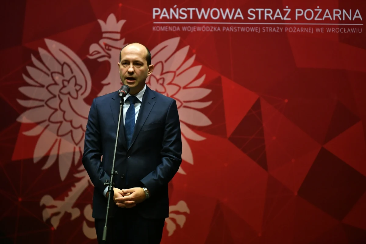 ​Łukasz Kasztelowicz jest kandydatem Prawa i Sprawiedliwości na prezydenta Wrocławia. Obecnie pełni on funkcję prezesa Wojewódzkiego Funduszu Ochrony Środowiska i Gospodarki Wodnej we Wrocławiu.