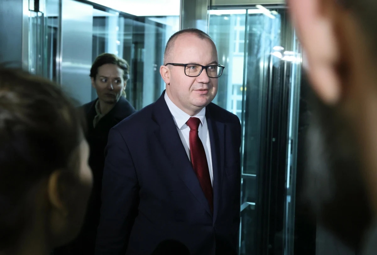 Ponad 33 proc. badanych w sondażu United Surveys dla RMF FM i "Dziennika Gazety Prawnej" uważa, że po zmianie władzy w Polsce sytuacja w wymiarze sprawiedliwości się poprawiła. Przeciwnego zdania jest 29,5 proc. respondentów. 