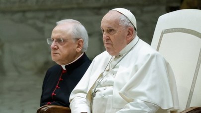 Papież nie odczytał tekstu. "Mam zapalenie oskrzeli"