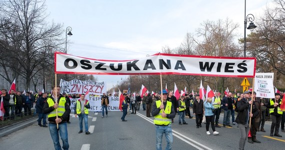 Rolnicy zapowiadają powrót do Warszawy. Ich środowy protest ma być większy niż ostatnia demonstracja. Taki plan ustalono w czasie spotkania liderów protestów.