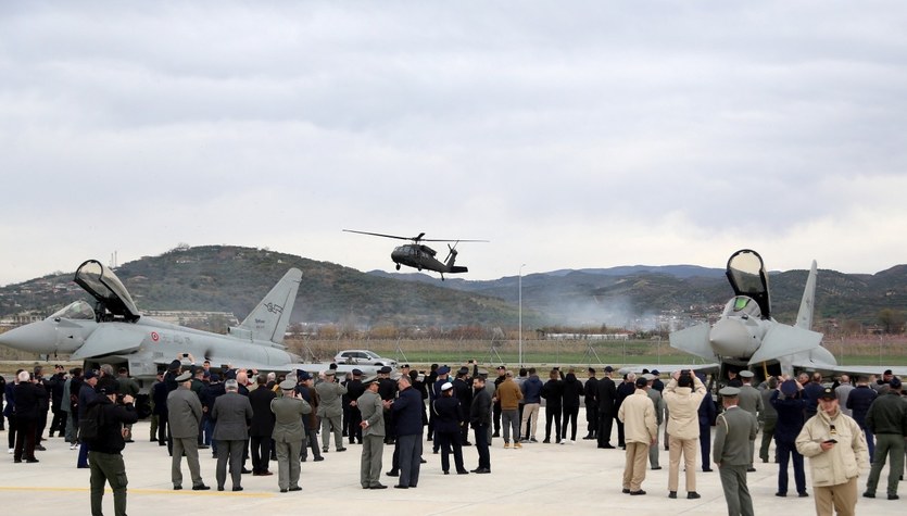  NATO otwiera nowe centrum operacji lotniczych. Pierwsza taka baza w regionie