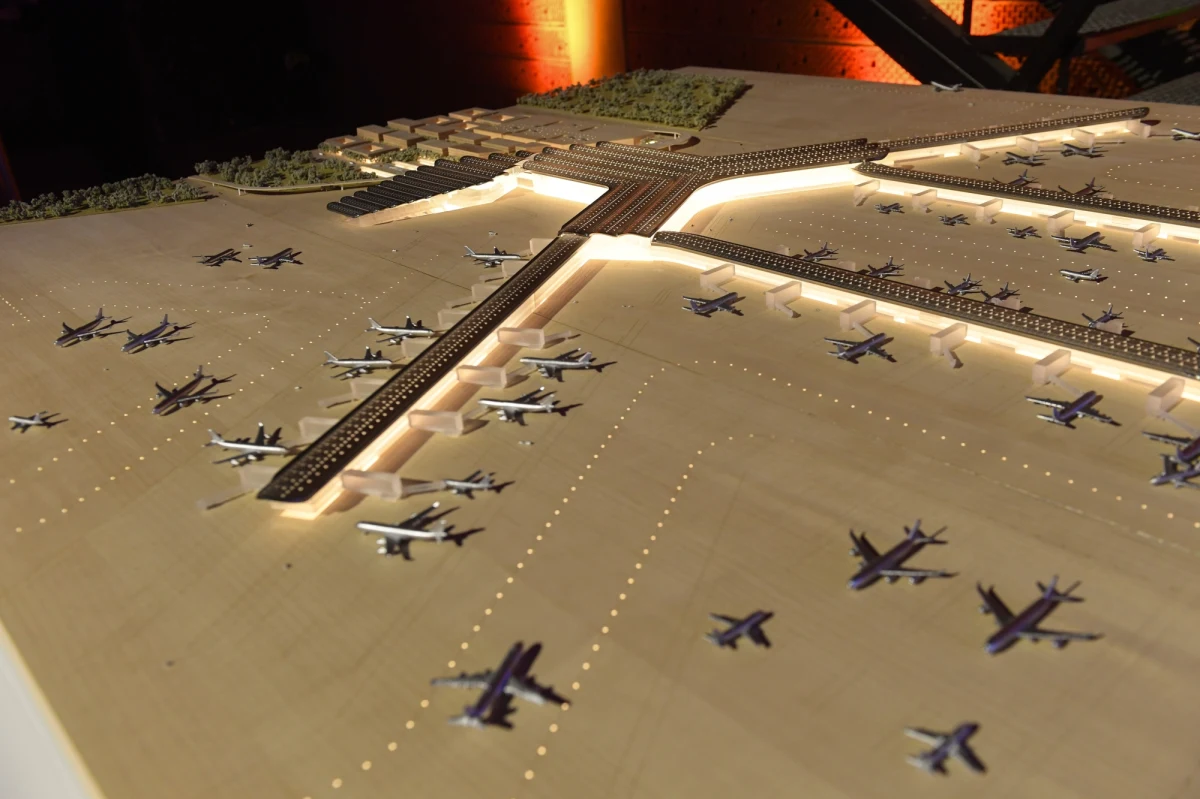 Zarząd spółki Centralny Port Komunikacyjny otrzymał 11 mln zł od początku jej powstania - poinformowała we wtorek PAP spółka. Jak dodano, w CPK trwa audyt wewnętrzny, realizowane są też przetargi na audytorów zewnętrznych.