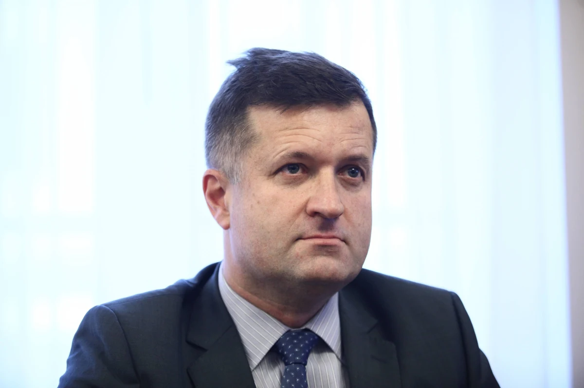 Służby specjalne pod nowym kierownictwem. Premier Donald Tusk powołał we wtorek szefów ABW, AW, CBA, SKW i SWW. Wszyscy od 19 grudnia 2023 r. byli pełniącymi obowiązki szefami tych służb.