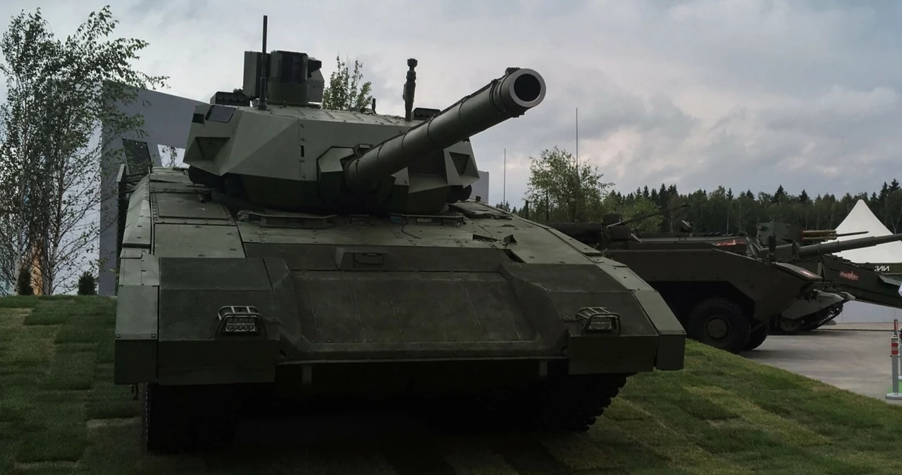 Rosyjski czołg T-14 Armata