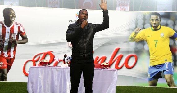 Robinho, były napastnik reprezentacji Brazylii oraz Realu Madryt i AC Milan, powinien do końca marca trafić do więzienia w swoim kraju celem odbycia 9-letniej kary pozbawienia wolności za udział w gwałcie zbiorowym popełnionym na obywatelce Albanii w 2013 r., gdy piłkarz mieszkał w Mediolanie.