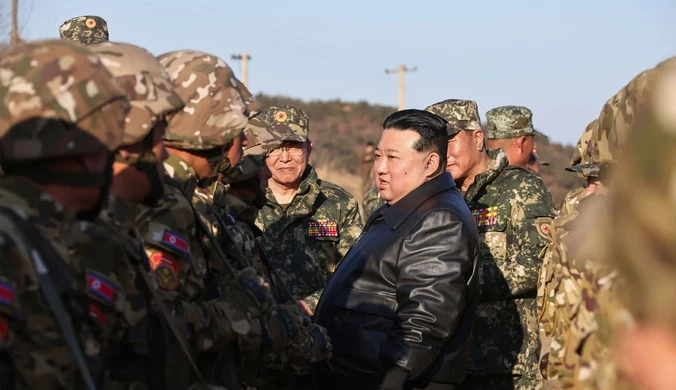 Kim Dzong Un apeluje do żołnierzy. Kładzie nacisk na wojnę