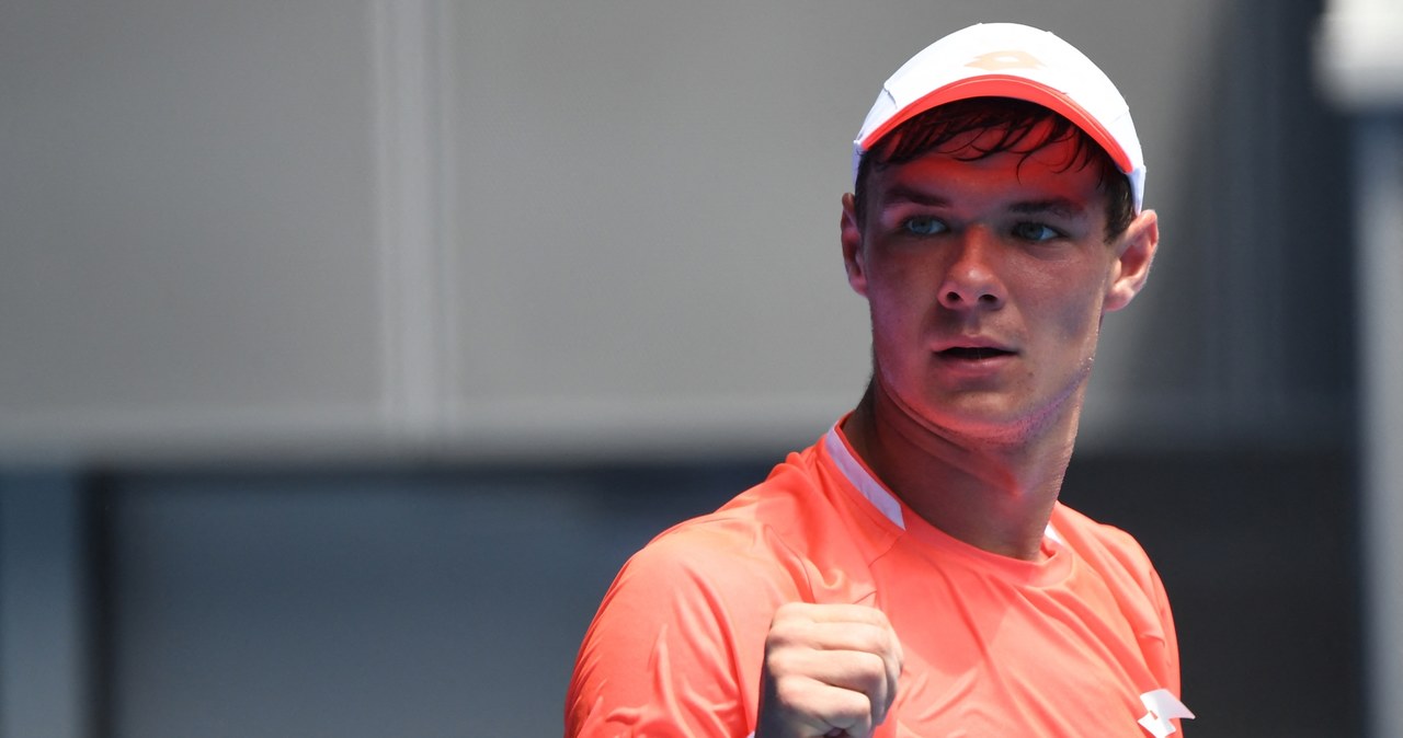 Wielki sukces Polaka, pokonał triumfatora turnieju ATP. Zagra o największy finał w karierze