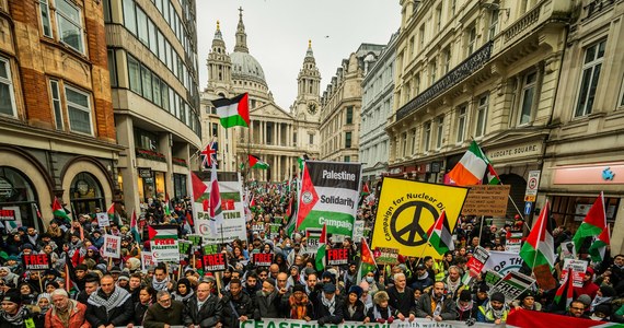 W Wielkiej Brytanii w siłę rośnie islamski ekstremizm. Zdaniem rządowego komisarza Robina Simcoxa, w czasie propalestyńskich weekendowych marszów w Londynie, stolica staje się "strefą zakazaną" dla Żydów.