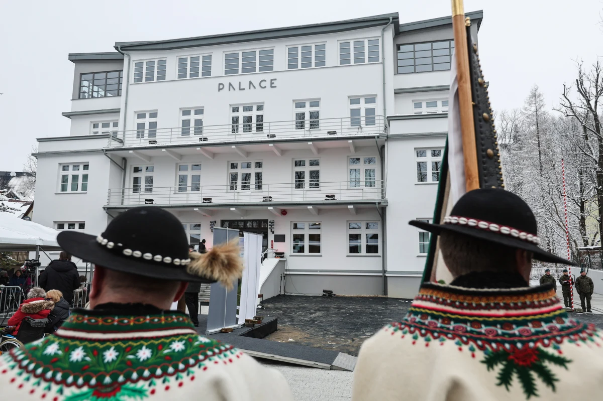 W piątek w Zakopanem otwarto Muzeum Palace. Placówka ma siedzibę w budynku, w którym w czasie wojny była siedziba gestapo, zwana Katownią Podhala. Muzeum powstało dzięki długim staraniom Muzeum Tatrzańskiego. Kosztowało 21 mln złotych.