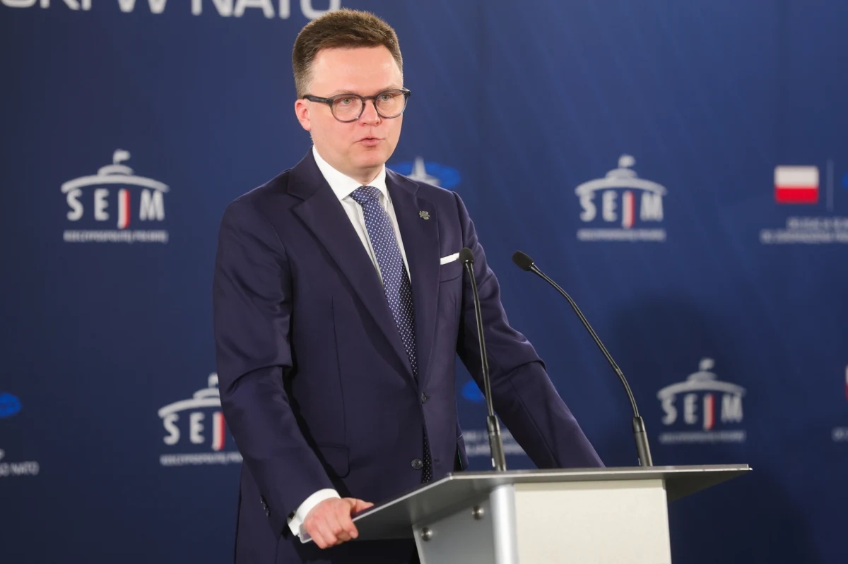 Opada już kurz wzniesiony wokół niewprowadzenia pod obrady Sejmu projektów ustaw dotyczących praw aborcyjnych. Koalicjanci starannie zadbali o to, żeby podważyć publiczne zaufanie do siebie nawzajem, a potem ogłosić, że wszystko jest pod kontrolą. Nie zadbali tylko o rzecz dość podstawową - nadanie chociaż pozoru wiarygodności temu, czym zajmowali publikę przez kilkanaście ostatnich dni.