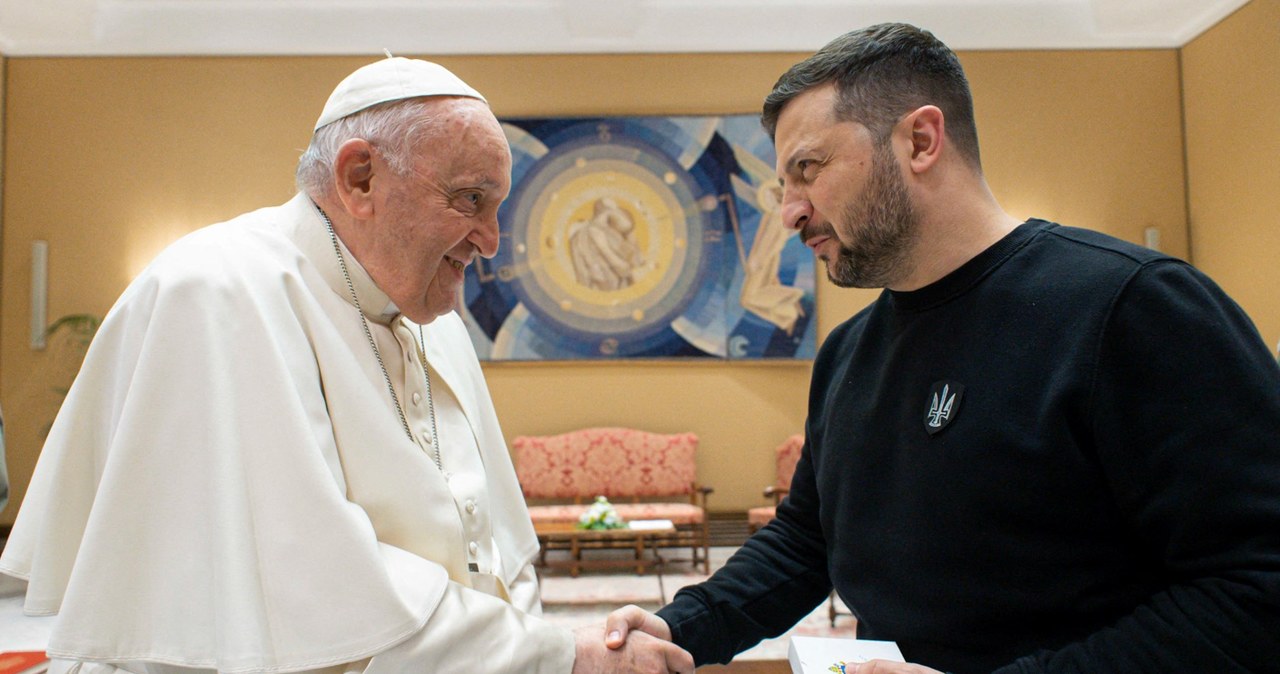 Papież Franciszek: Ukraina powinna mieć odwagę białej flagi