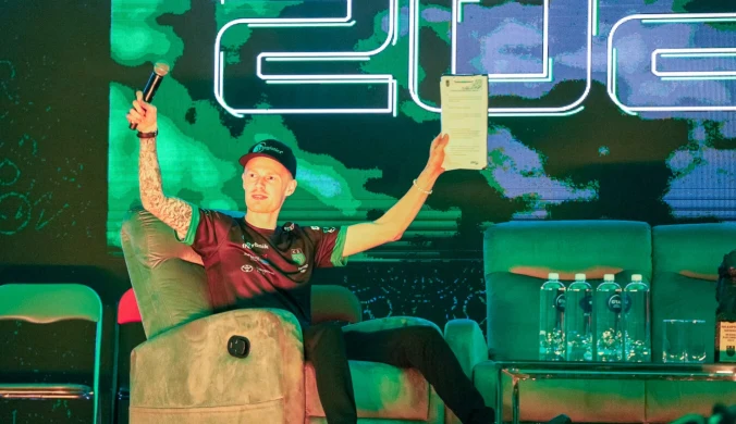 Modliła się za niego cała Polska, a teraz takie wieści. Będzie sensacyjny transfer?