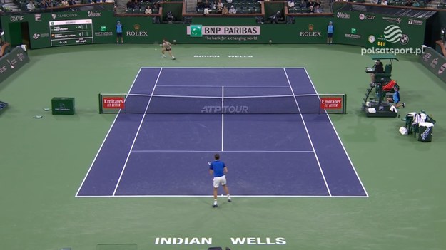 Skrót meczu 2. rundy turnieju ATP w Indian Wells Daniił Miedwiediew - Roberto Carballes Baena 6:2, 6:3.