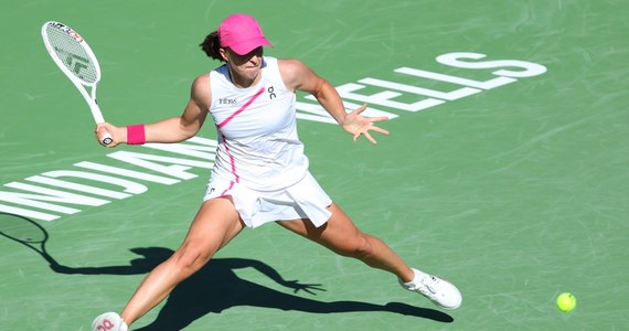 Iga Świątek w 1/8 finału turnieju WTA rangi 1000 w kalifornijskim Indian Wells. Polka pokonała Czeszkę Lindę Noskovą 6:4, 6:0. Spotkanie trwało godzinę i 13 minut. 