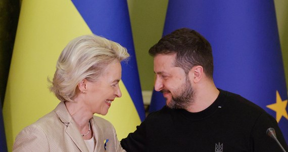 Jutro Komisja Europejska powinna przedstawić ambasadorom UE tzw. ramy negocjacyjne, czyli mandat na negocjacje członkowskie z Ukrainą – ustaliła korespondentka RMF FM w Brukseli. Natomiast za tydzień we wtorek na posiedzeniu ministrów ds. europejskich KE ma przedstawić ocenę spełnienia przez Kijów ostatnich 3 warunków, które postawiła Ukrainie w listopadzie zeszłego roku. Po pozytywnej ocenie kraje UE mogłyby zdecydować o zorganizowaniu konferencji międzyrządowej, by formalnie rozpocząć negocjacje w sprawie członkostwa Ukrainy w UE.