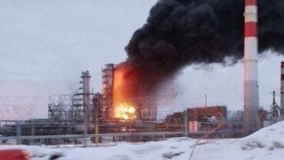 Rosyjskie rafinerie w ogniu. To efekt zmasowanego ataku Ukraińców