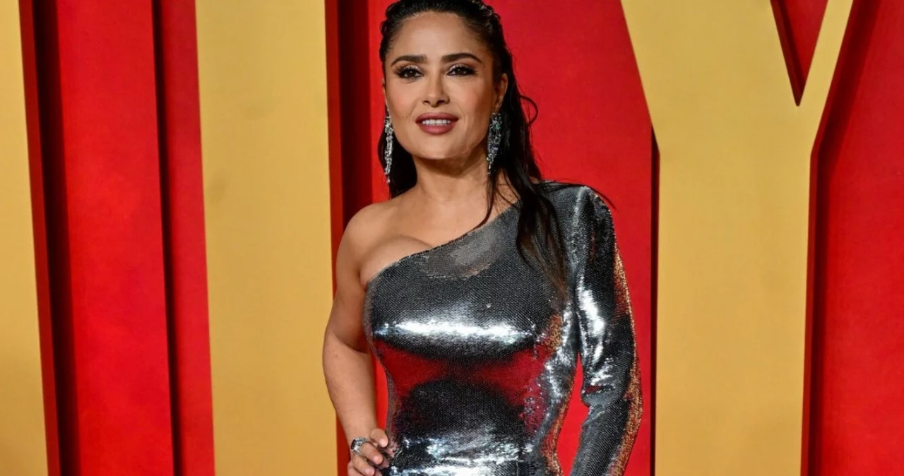  Salma Hayek przykuła uwagę. Od metalicznej sukni trudno oderwać wzrok