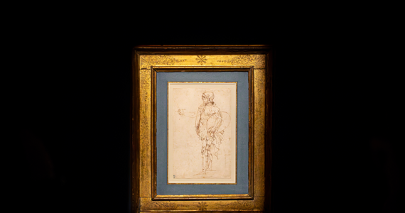 Rysunek ukazujący wojownika w antycznej zbroi wykonany przez Rafaela wzbogacił zbiory Zamku Królewskiego w Warszawie. Od dziś do 17 marca można go oglądać na pokazie w Galerii Arcydzieł na parterze zamku.