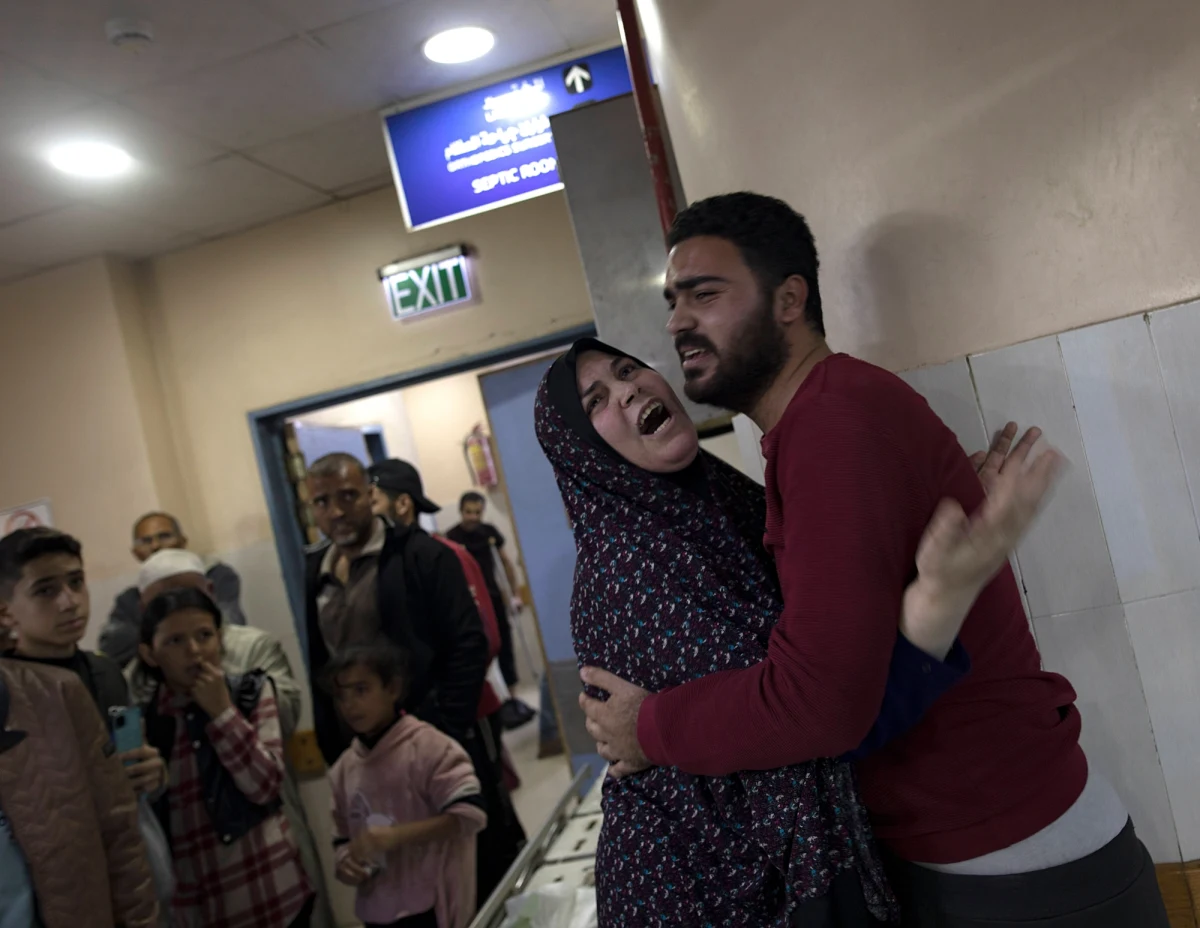 Rząd Wielkiej Brytanii wezwał władze Izraela do przeprowadzenia dochodzenia w sprawie ujawnionych przez stację BBC informacji o tym, że personel medyczny w Strefie Gazy był bity, zastraszany i upokarzany przez izraelskich żołnierzy.