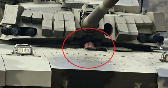 Przywódca Korei Północnej Kim Dzong Un poprowadził ćwiczenia wojskowe z udziałem nowego czołgu bojowego i wyraził "wielką satysfakcję" z siły rażenia tej maszyny - podał państwowy nadawca KCNA, podkreślając, że lider osobiście prowadził jeden z czołgów.