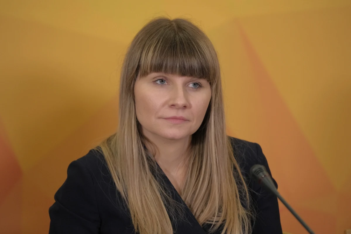 Rzeczniczka Praw Dziecka Monika Horna-Cieślak i Rzecznik Praw Pacjenta Bartłomiej Chmielowiec zaapelowali do producenta leku dla dzieci cierpiących na achondroplazję, aby złożył wniosek o jego refundację. W Polsce z tą chorobą zmaga się ok. 560 dzieci.