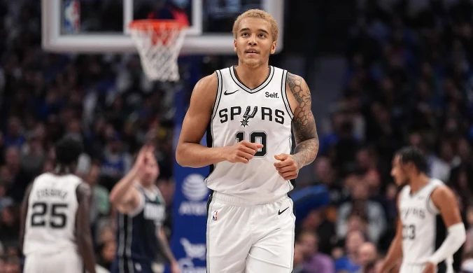San Antonio nie dali szans mistrzom NBA. Słodko-gorzki wieczór Sochana
