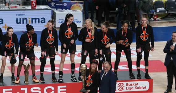 Koszykarki KGHM BC Polkowice zdobyły mistrzostwo Polski. W czwartek pokonały w Gorzowie Wlkp. zespół PolskaStrefaInwestycji Enea AJP 83:79 (19:24, 19:26, 24:12, 21:17) i wygrały finałową rywalizację 2-0. 