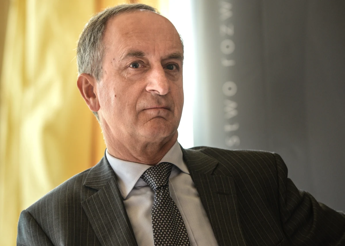 "Tradycyjny tandem, który nadawał ton Unii Europejskiej, czyli Niemcy i Francja, dzisiaj sobie nie radzi z zadaniami, które na nim spoczywają" - powiedział w Rozmowie w południe w Radiu RMF24 Janusz Reiter. Były ambasador Polski w Niemczech przekonuje, że Polska jest jednym z krajów, które są częścią "zbiorowego przywództwa Europy".