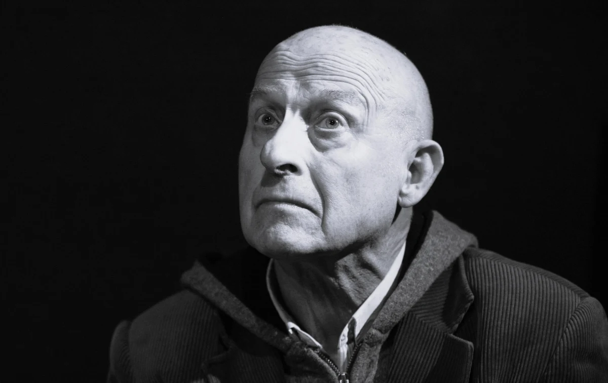 Nie żyje Tomasz Łubieński, prozaik, dramaturg, eseista, wieloletni red. naczelny miesięcznika "Nowe Książki". Miał 85 lat. Informację potwierdził Instytut Książki.