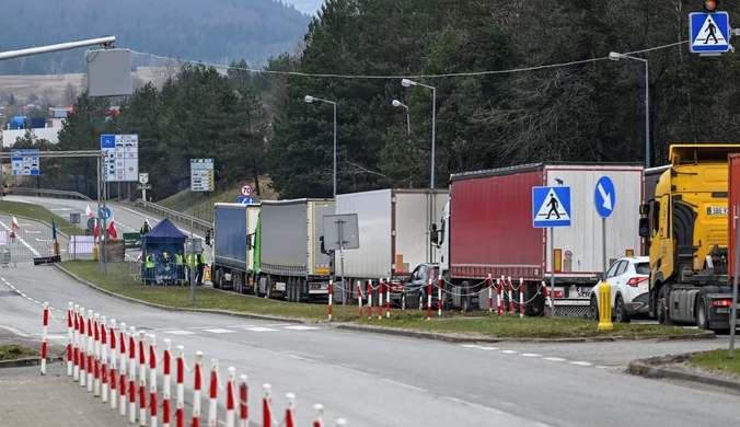 Rolnicy protestują na granicy ze Słowacją. Blokują przejazd tirów