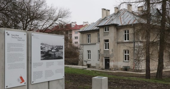 W piątek, 15 marca przy Pomniku Ofiar Faszyzmu odbyła się uroczystość otwarcia Muzeum KL Plaszow – wystawy plenerowej „KL Plaszow. Miejsce po, miejsce bez”.