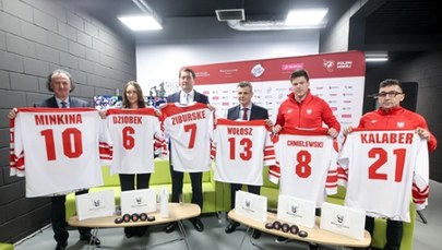 8 sparingów czeka Polaków przed MŚ w hokeju na lodzie elity 