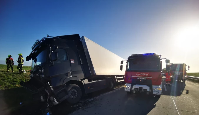 Wypadek na autostradzie A4. Ofiary, ranni i LPR w akcji