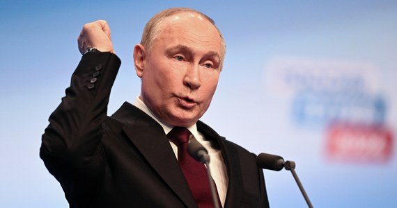 Centralna Komisja Wyborcza Federacji Rosyjskiej podliczyła już ponad 99 proc. głosów, które zostały oddane w trakcie trzydniowych wyborów prezydenckich. Zaskoczenia nie ma - według oficjalnych, państwowych danych gospodarzem Kremla przez kolejnych sześć lat będzie Władimir Putin, który zdobył ponad 87 proc. głosów.