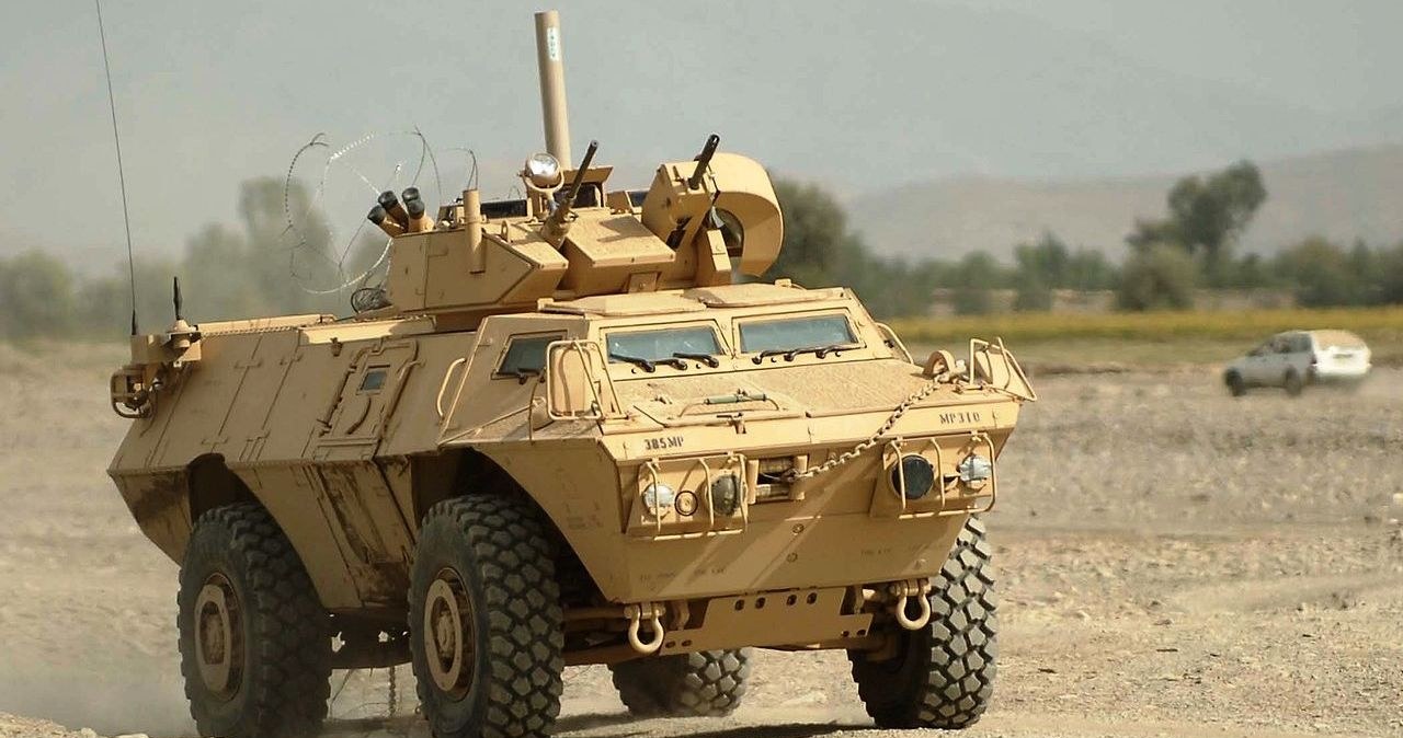 Amerykanie obiecali je Siłom Zbrojnym Ukrainy już w 2022 roku i w końcu dotrzymali słowa. Kijów pochwalił się w sieci pierwszą dostawą wozów bojowych M1117 Armored Security Vehicles (ASV).