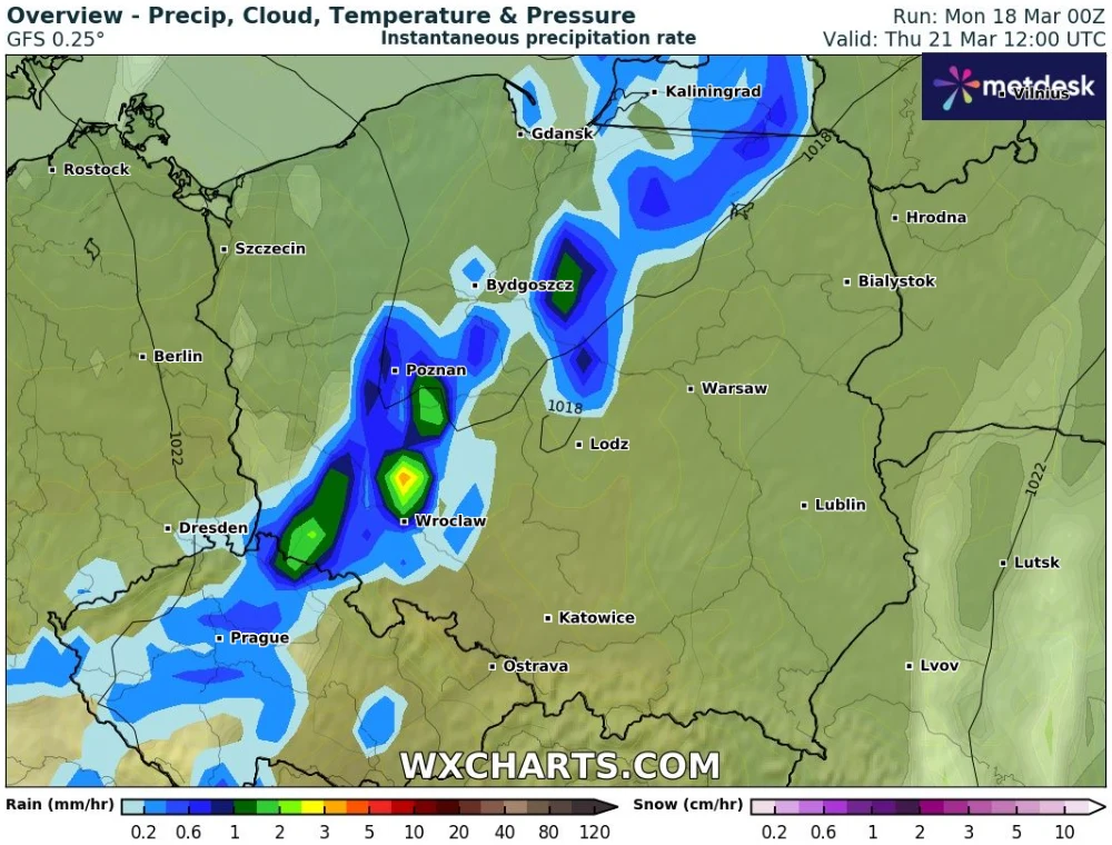 W czwartek będzie deszczowo, z przelotnymi opadami deszczu w większości Polski. Na wschodzie ma być spokojnie