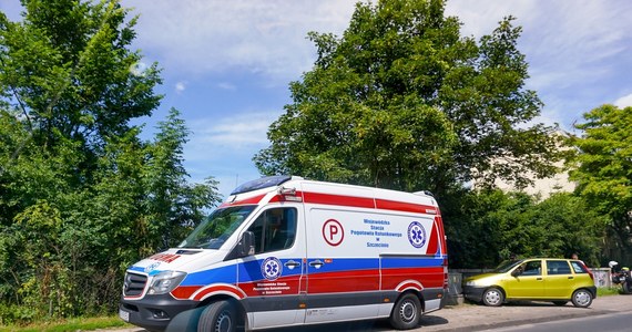 Dwie osoby zostały ranne w wypadku karetki pogotowia i samochodu osobowego. Do zderzenia doszło na ulicy Lubomirskiego w Szczecinie.