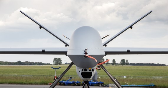 Żandarmeria Wojskowa wszczęła dochodzenie w sprawie incydentu z amerykańskim dronem w Mirosławcu w Zachodniopomorskiem. Żołnierze USA stracili kontrolę nad bezzałogowcem Reaper MQ9. Maszyna ostatecznie awaryjnie lądowała nie powodując szkód. 