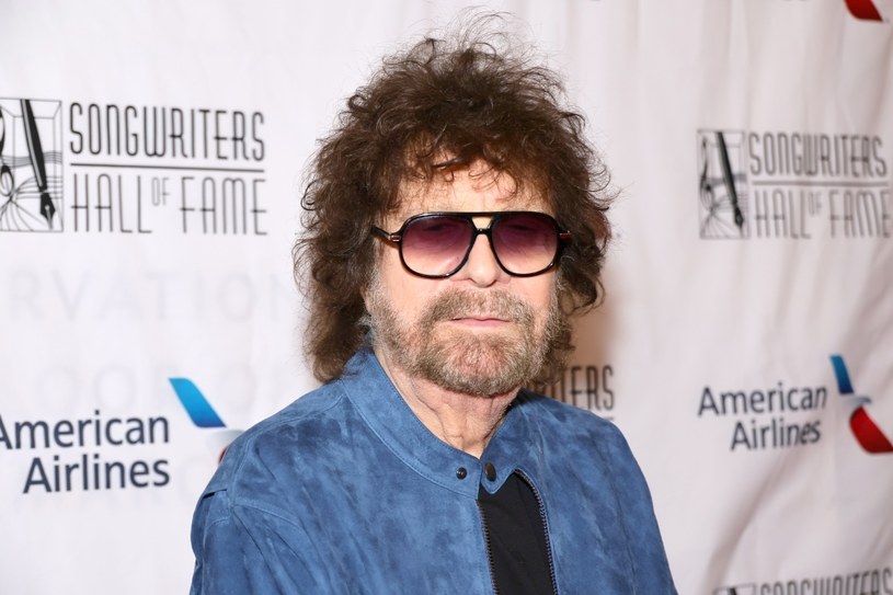 Jeff Lynne, czyli założyciel zespołu Electric Light Orchestra wybiera się na koncertową emeryturę. Ogłosił właśnie serię pożegnalnych koncertów po Stanach Zjednoczonych. Potrwa od sierpnia do października tego roku.