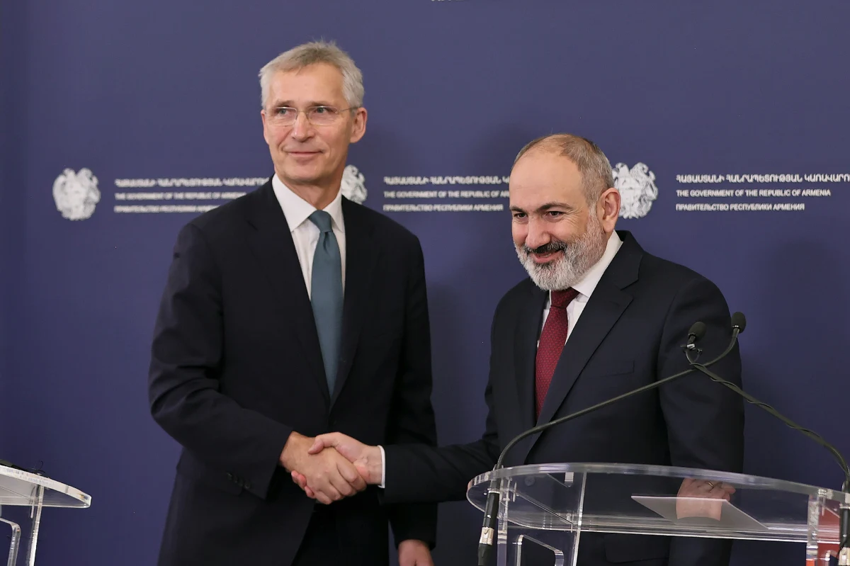 Jesteśmy zainteresowani pogłębianiem współpracy z NATO. Mam nadzieję na szybkie przyjęcie indywidualnie dostosowanego programu partnerstwa Armenii z Sojuszem - oznajmił w Erywaniu armeński premier Nikol Paszynian po spotkaniu z sekretarzem generalnym NATO Jensem Stoltenbergiem.