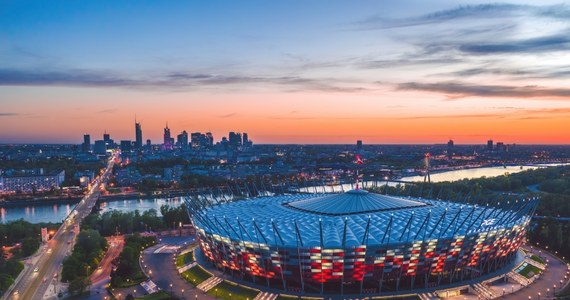 W czwartek na stadionie Narodowym w Warszawie odbędzie się mecz piłkarskiej reprezentacji Polski z Estonią. O godzinie 18.30 ograniczony zostanie wjazd na Saską Kępę. Będą tez inne utrudnienia.