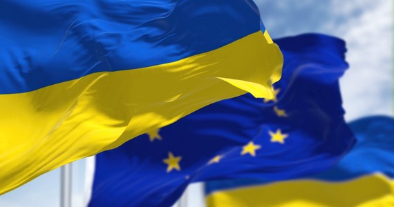 Kraje członkowskie UE na spotkaniu ambasadorów nie poparły porozumienia, które zostało zawarte w nocy ws. umowy o handlu z Ukrainą. Oficjalne zatwierdzenie przez ambasadorów zostało przełożone na przyszły tydzień. Jak ustaliła dziennikarka RMF FM, Francja razem z Polską walczy o lepszą dla rolników umowę z Ukrainą.