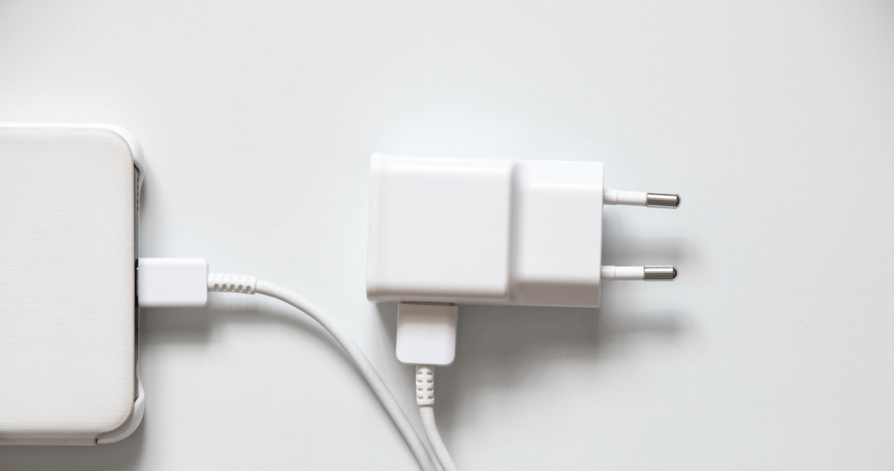 UE bierze się za ładowarki do telefonów. To będzie rewolucja
