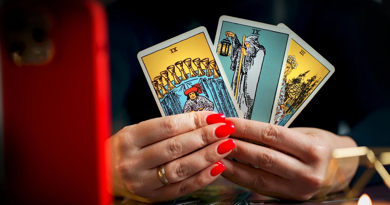  Wydarzy się jutro. Tarot mówi jasno: powściągnij niefrasobliwe podejście do pewnego problemu