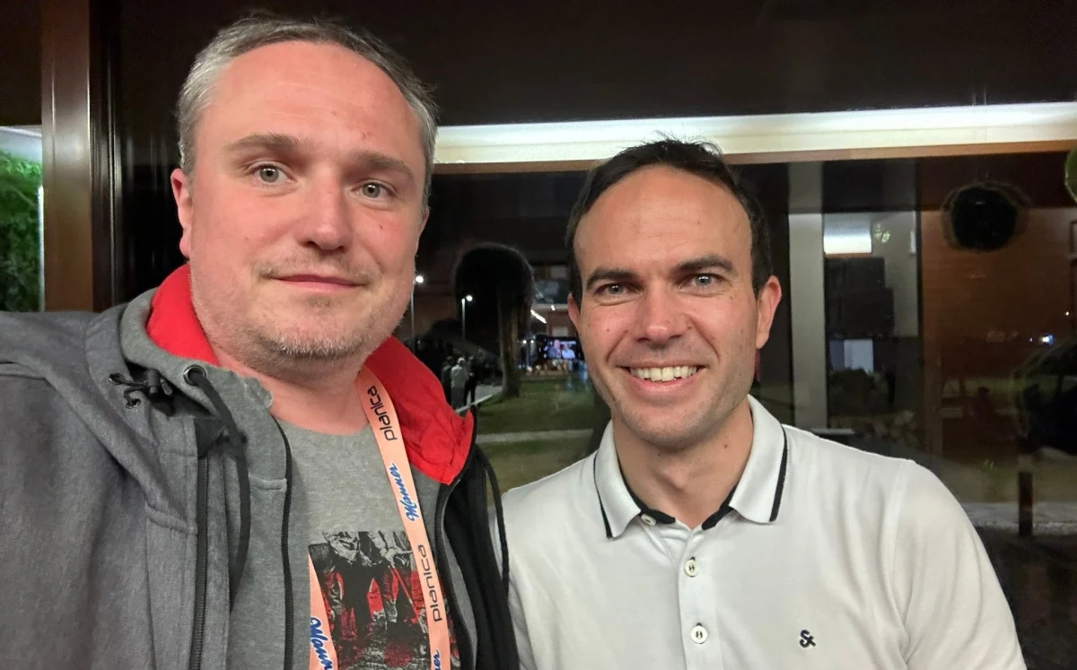 Pożegnanie Petera Prevca to jedno z najważniejszych wydarzeń weekendu lotów narciarskich w Planicy. Utytułowany Słoweniec zdobywca Kryształowej Kuli w 2016 roku, medalista olimpijski kończy karierę. Patryk Serwański w Kranjskiej Gorze porozmawiał o fenomenie Petera Prevca z byłym słoweńskim skoczkiem narciarskim Jernejem Damjanem. 