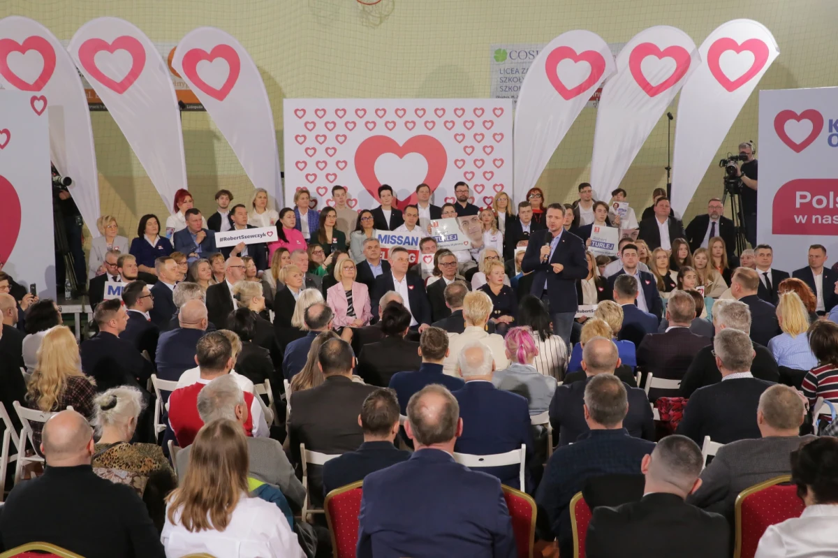 Polacy dziś chcą rozmawiać o rozwiązywaniu konkretnych problemów, i o tym właśnie są wybory samorządowe - powiedział podczas konwencji KO w Olsztynie prezydent Warszawy Rafał Trzaskowski. Minister zdrowia Izabela Leszczyna zapowiedziała zniesienie od 1 kwietnia limitów na opiekę paliatywną i hospicyjną.